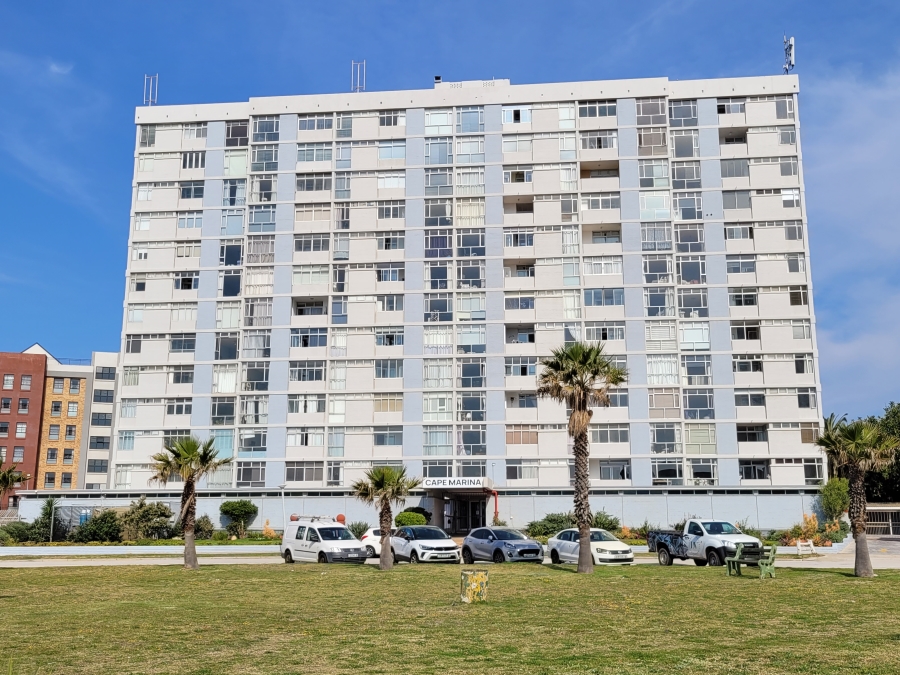 2 Bedroom Property for Sale in Summerstrand Eastern Cape